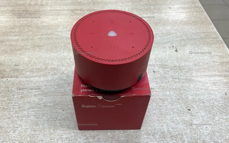 Колонка  Яндекс Станция с Алисой