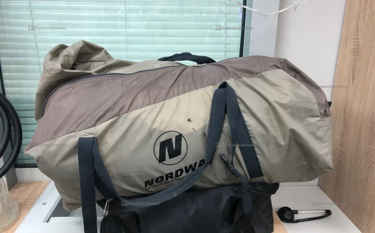 Палатка Nordway 4х местная с тамбуром
