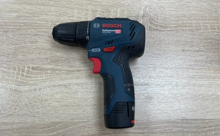 Аккумуляторная дрель-шуруповерт BOSCH GSR 12V-30 L