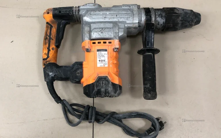 Перфоратор Вихрь П-1600К-М