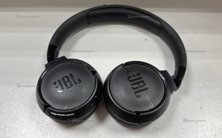 Наушники  JBL tune 520bt
