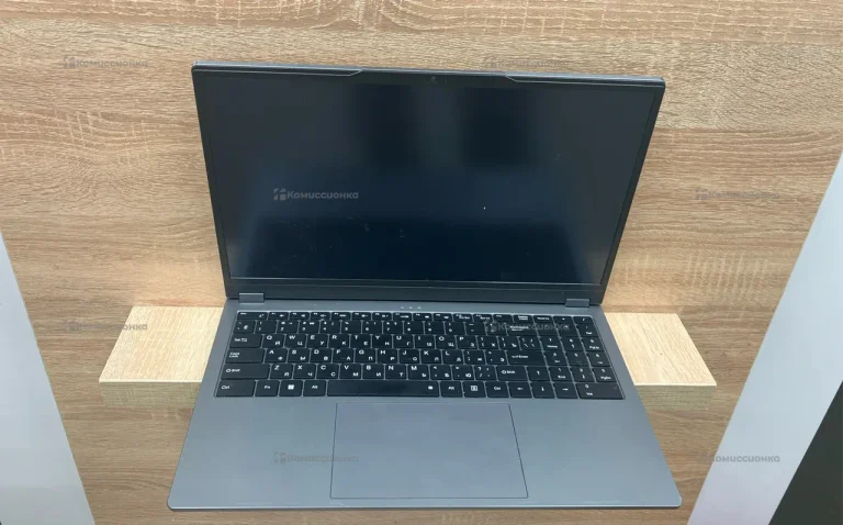 Ноутбук  TPV UL156-A