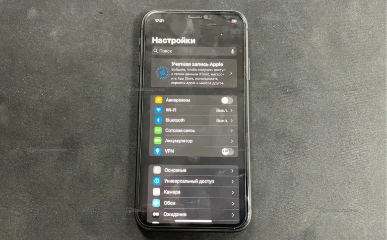 Apple iPhone 11 4/64 ГБ