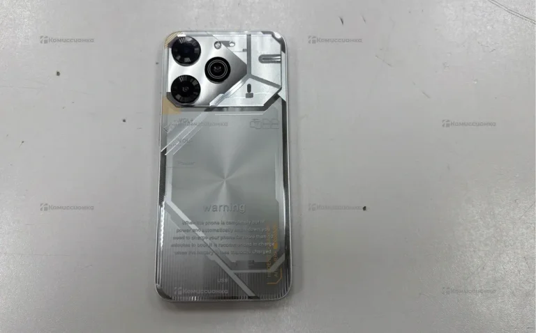 Tecno Pova 6 16/1TB реплика