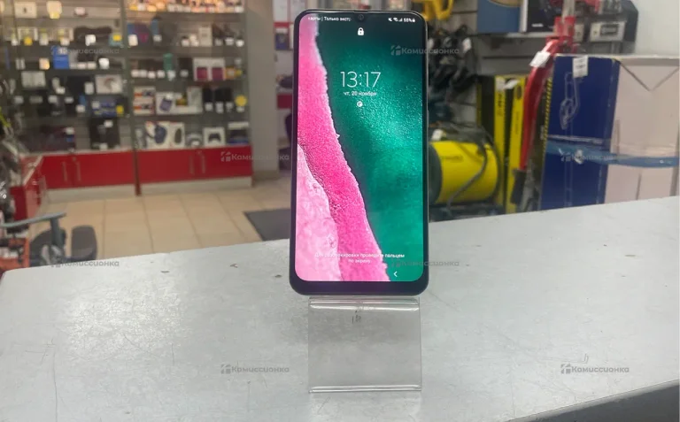 Samsung Galaxy A50 4/64 ГБ