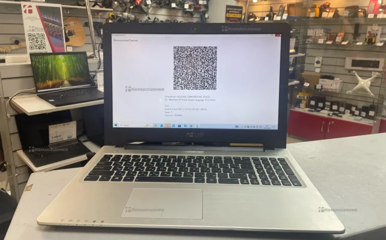 Ноутбук  ASUS