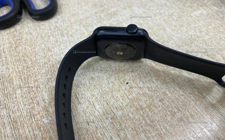 Часы Apple Watch SE 2 40mm
