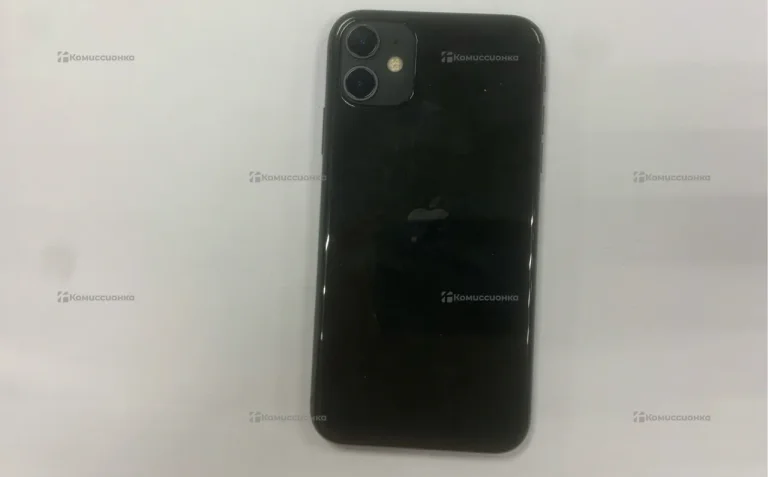 Apple iPhone 11 4/64 ГБ