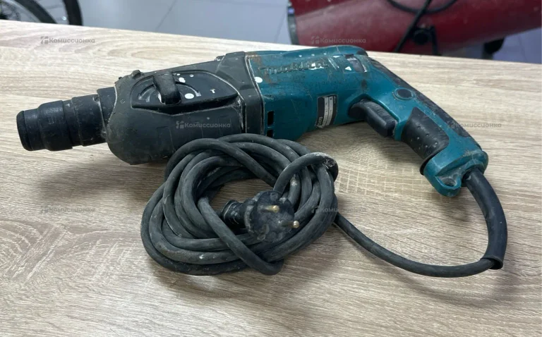 Перфоратор makita HR2470