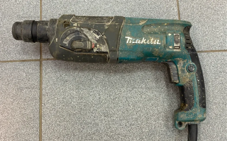 Перфоратор makita HR2470