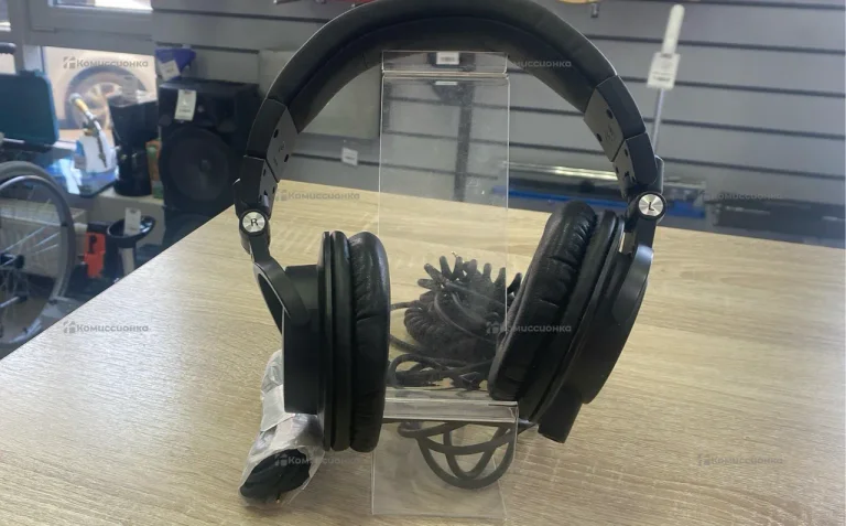 Наушники  audio-technica ath-m50x