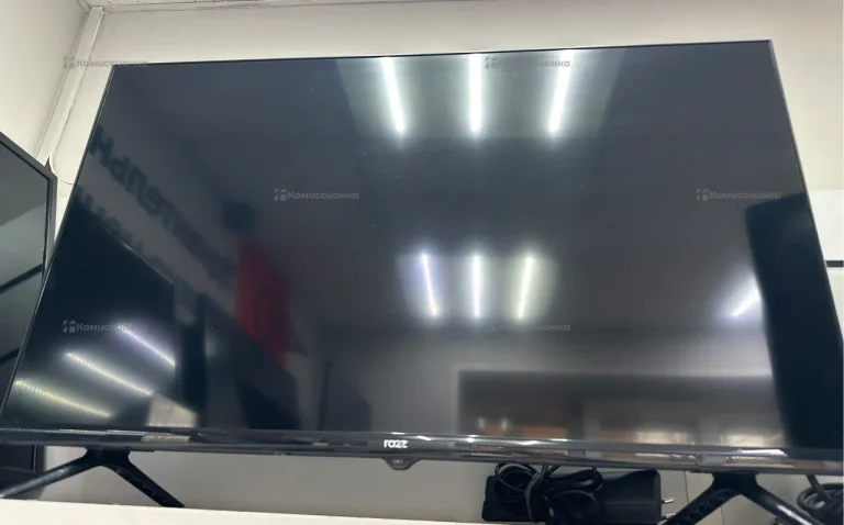 Телевизор Razz C32HSY24F