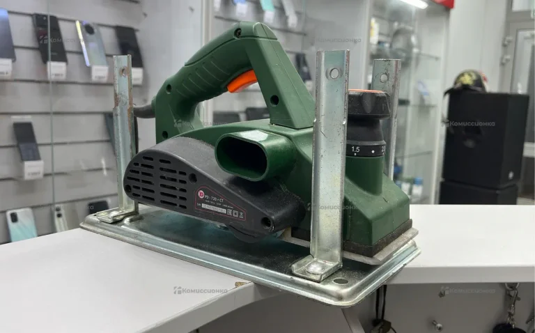 Электрорубанок Калибр РЭ-720+СТ