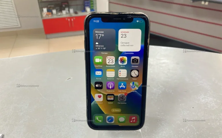 Apple iPhone X 3/64 ГБ