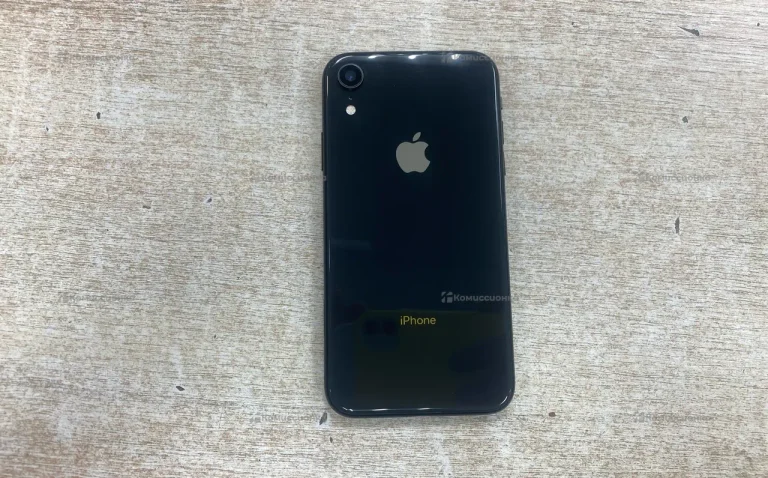 Apple iPhone XR 3/64 ГБ