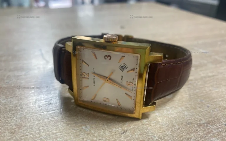 Часы  Louis Erard