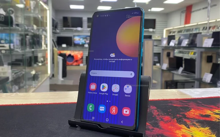 Samsung Galaxy M11 3/32 ГБ