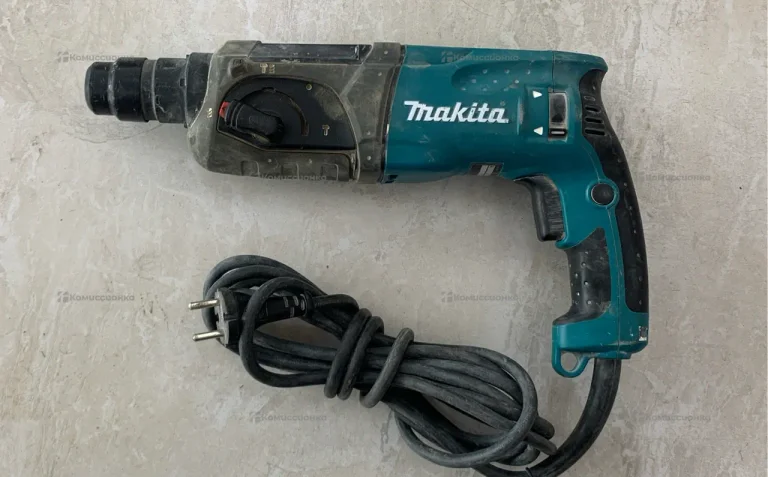перфоратор Makita  hr2470