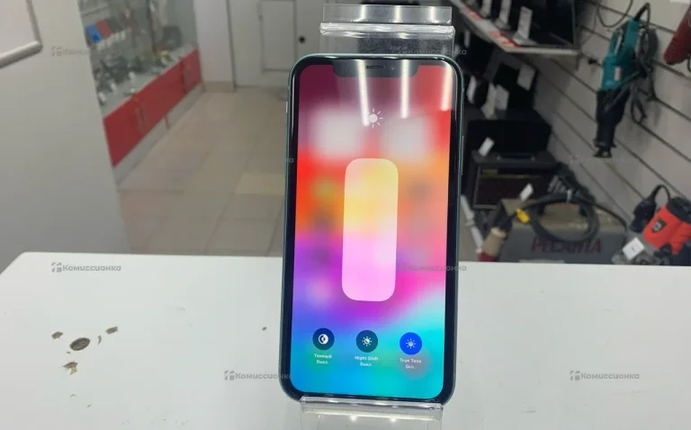 Apple IPhone 11 64Gb