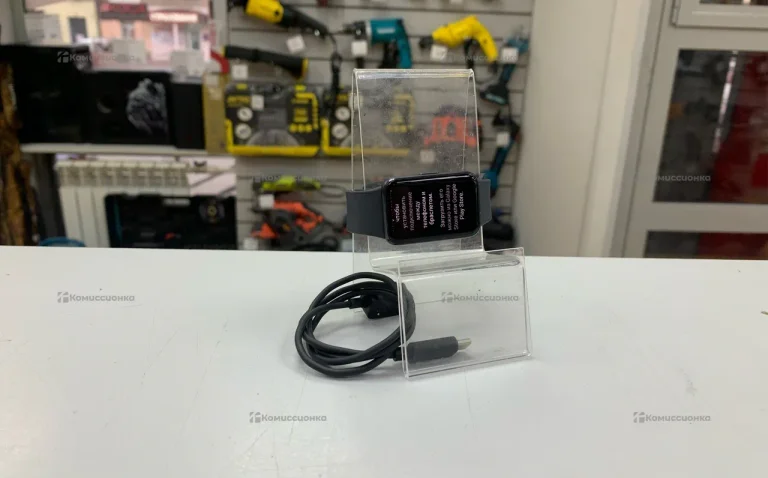 Часы Samsung Galaxy Fit 3