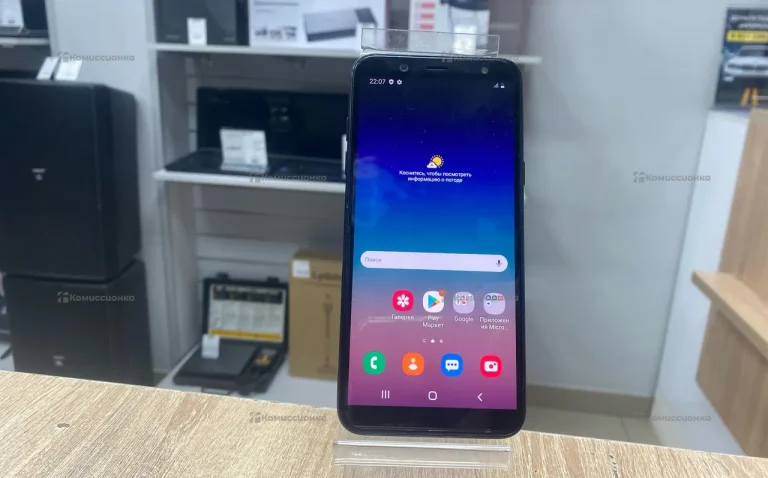 Samsung Galaxy A6 (2018) 4/32 ГБ