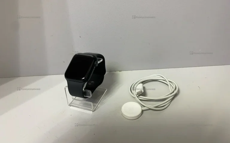 Часы apple watch se gen 2 44mm