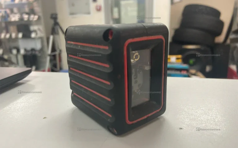 Лазерный уровень ADA instruments CUBE MINI Profess