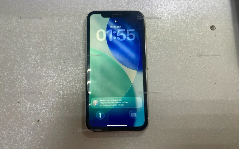 Apple iPhone 11 4/128 ГБ