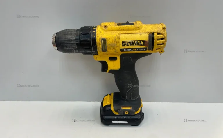 Дрель-шуруповерт DeWalt DCD710-ks