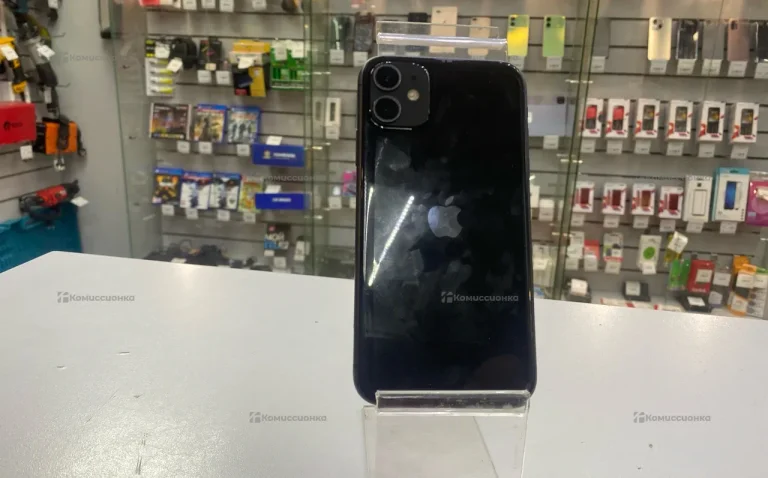Apple iPhone 11 4/128 ГБ