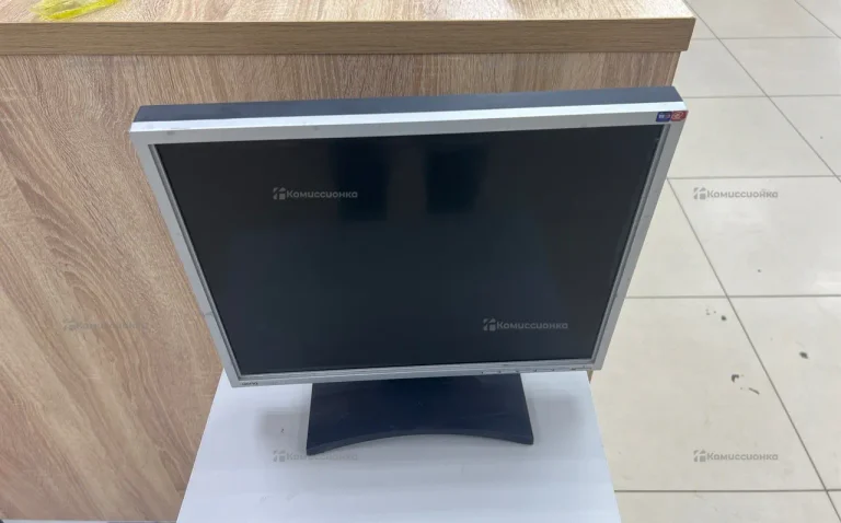 Монитор BenQ q9t5