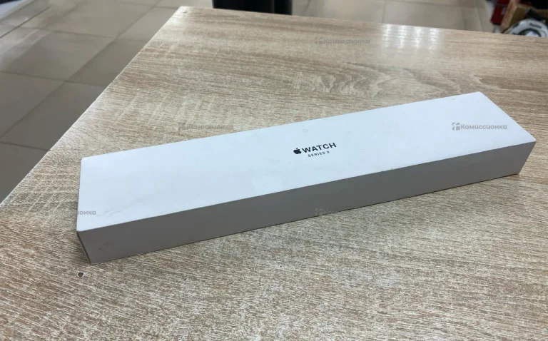 Часы  Apple Watch Series 3