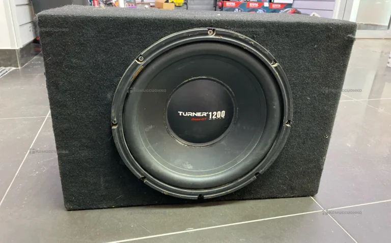 Сабвуфер  1200 watts