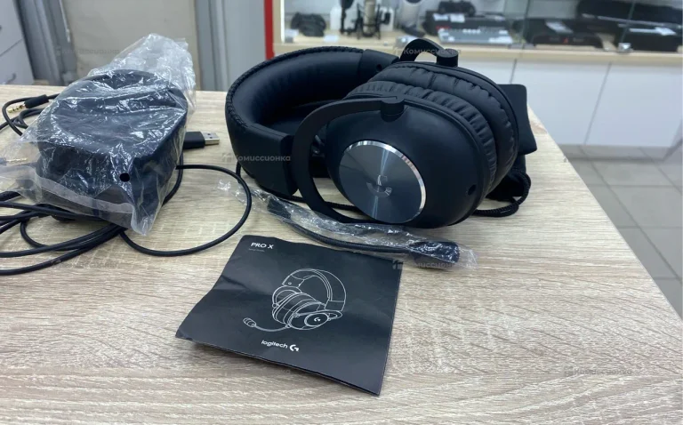 Наушники Logitech Pro X