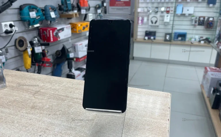 Vivo V25e 8/128 ГБ