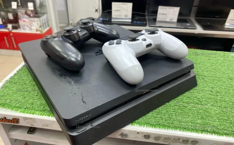 Приставка PlayStation 4 slim 1Tb.