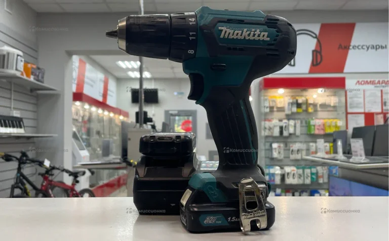 Дрель-шуруповерт Makita DF333D