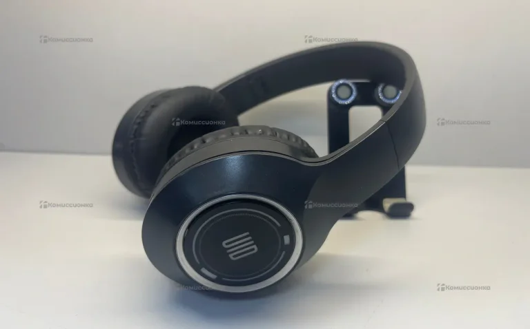 Наушники  BT