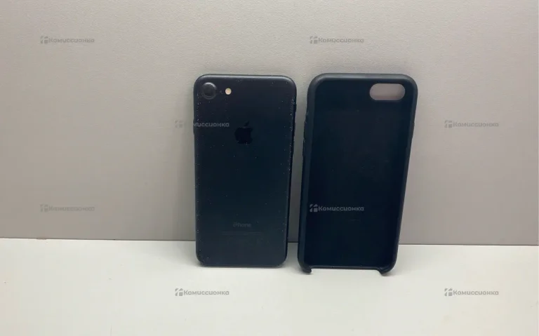 Apple iPhone 7 2/32 ГБ