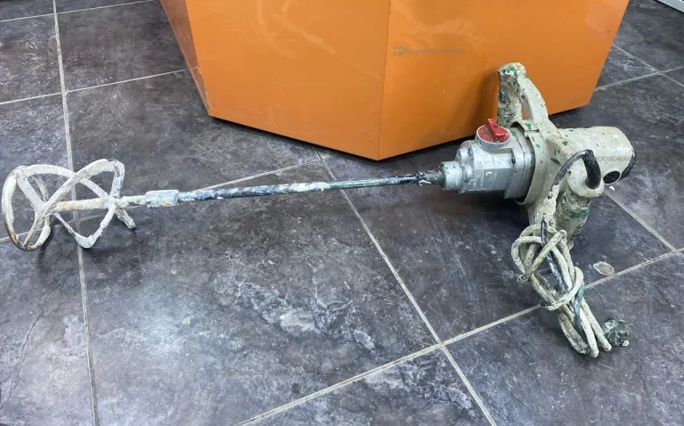 Миксер строительный ЗУБР МР-1050