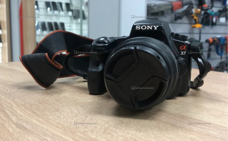 Фотоаппарат  Sony SLT-A37
