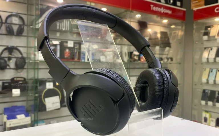 Наушники  JBL TUNE560BT