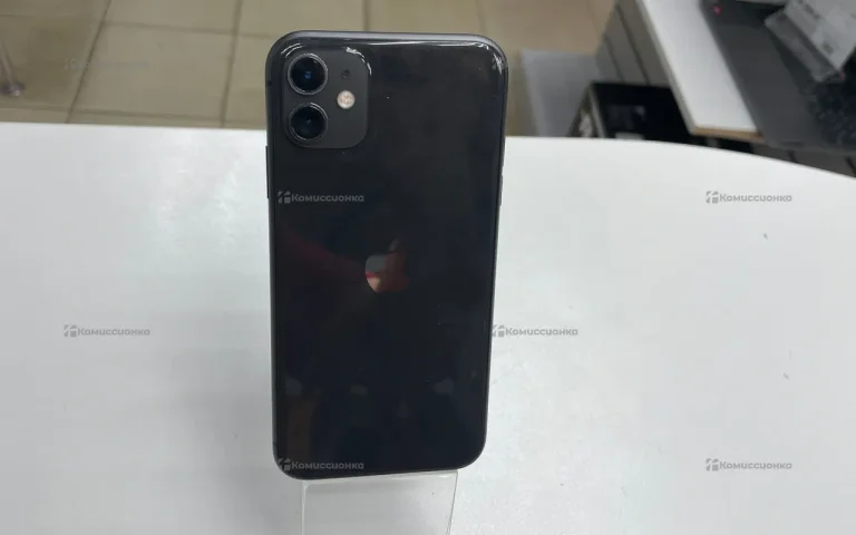 Apple iPhone 11 4/64 ГБ