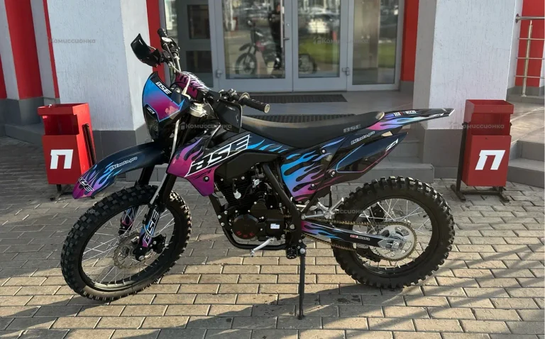 Мотоцикл BSE Z1