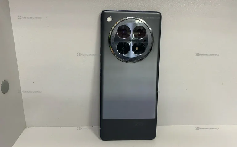 Infinix ZERO 40 5G 12/256 ГБ