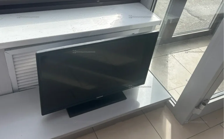 Телевизор Samsung UE32EH4000