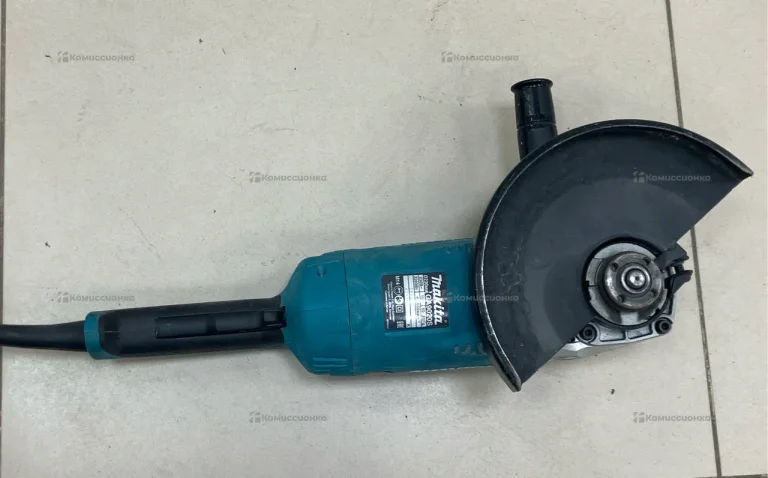 УШМ makita GA9020S.