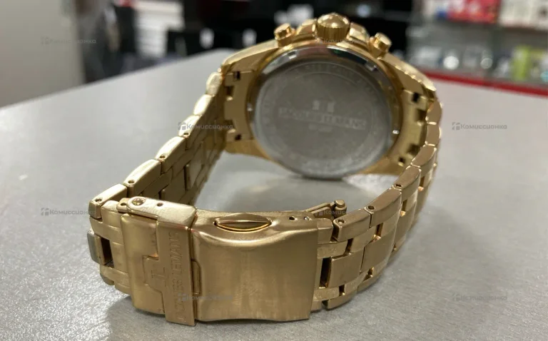 Часы  JACOUES LEMANS 20atm