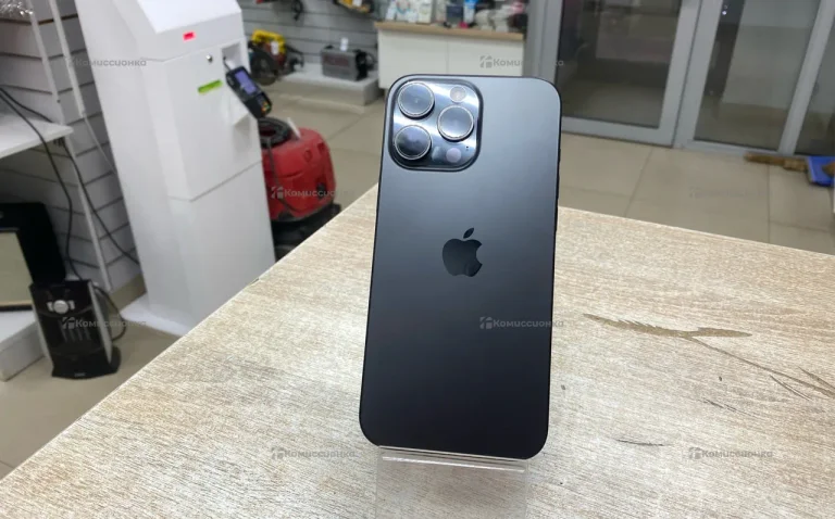 Apple iPhone 16 Pro Max 8/256 ГБ
