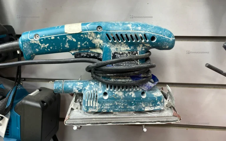 Плоскошлифовальная машина Makita BO3700